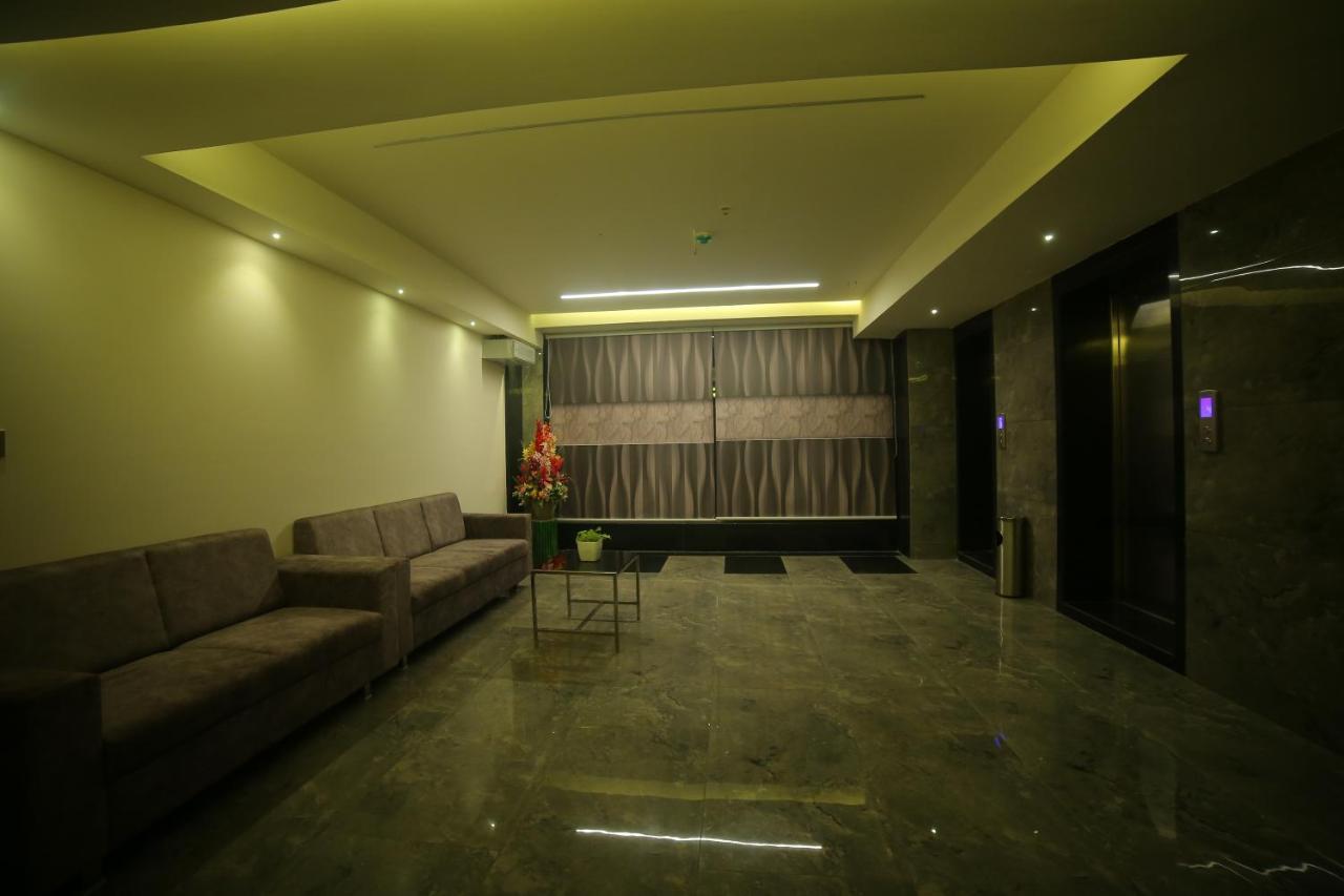 Sree Fortune Grand, Tadepalli Hotel Tadepalle Bagian luar foto